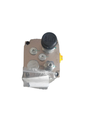 XCMG Material No. 803300774 XGC400-I Rear Mast Anti-Roll Control Valve
